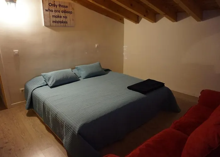 Casa Sierra Avellaneda Avila 펜션