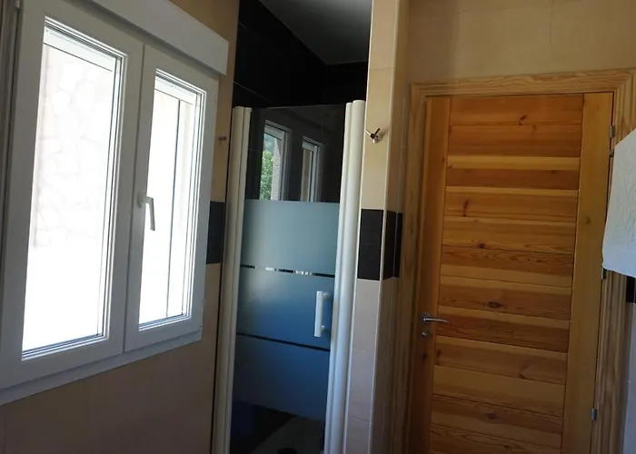 Casa Sierra Avellaneda Avila * Avellaneda (Avila)