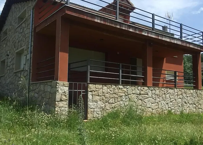 Casa Sierra Avellaneda Avila 펜션